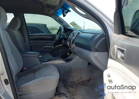 2011 Toyota Tacoma Prerunner V6 из США, поврежденный, VIN 3TMJU4GN9BM114077